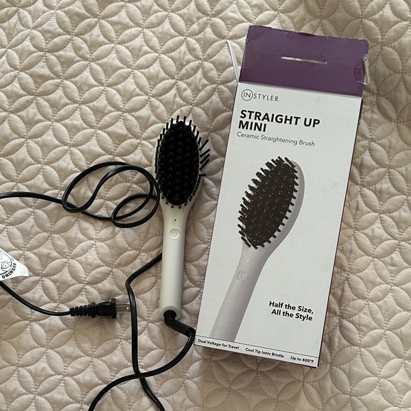 InStyler Straight Up Mini Ceramic Straightening Brush - Picture 1 of 8